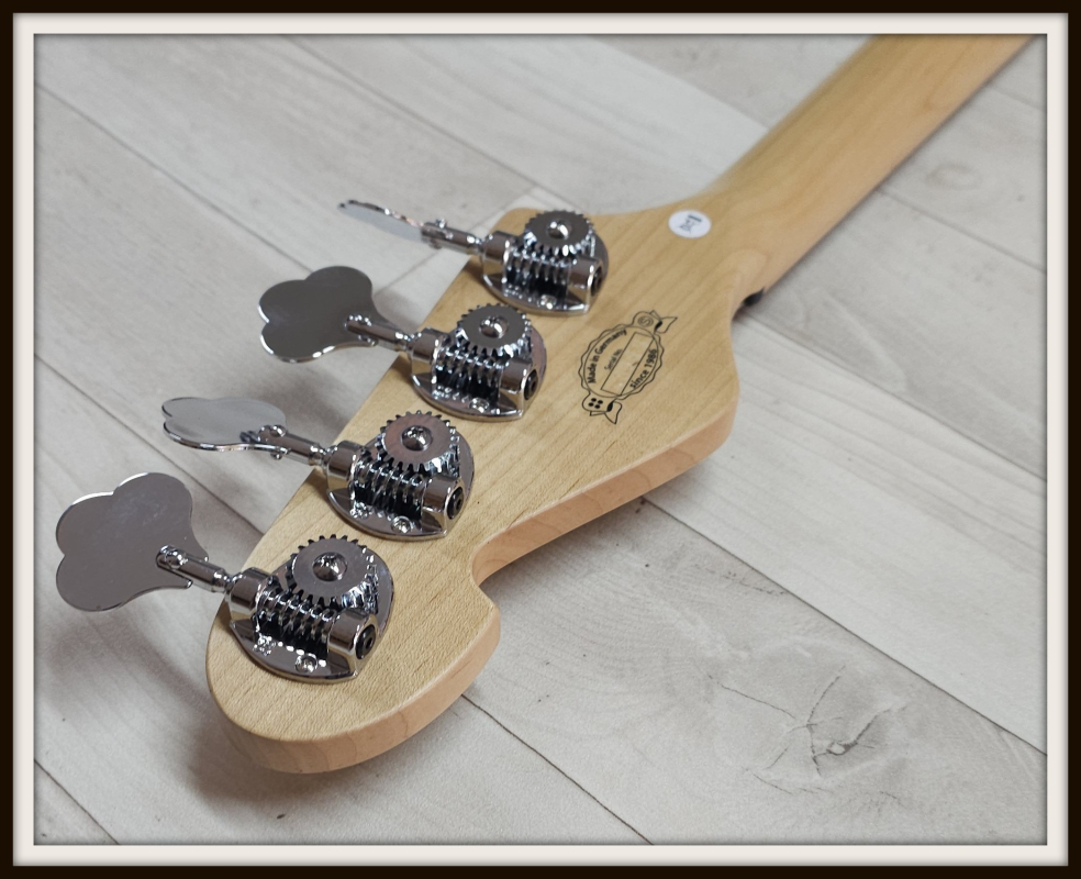 Sandberg California II TT4 passiv, Open Pore Blackburst